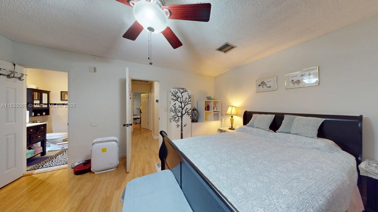 VALENCIA VILLAGE CONDO PH - Residential