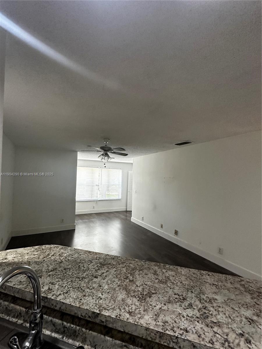 CORAL KEY CONDO - Residential Lease