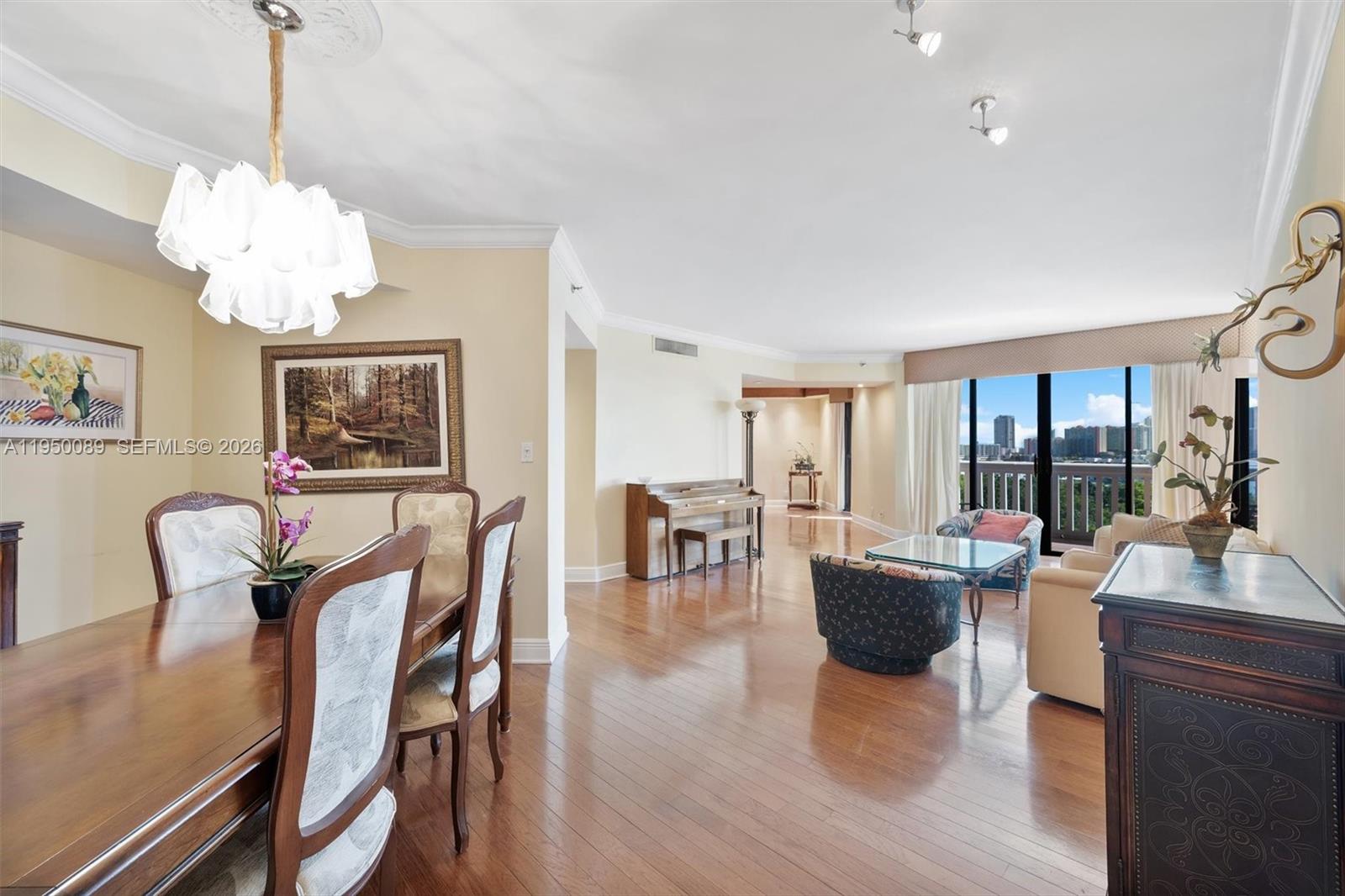 1000 ISL BLVD WILLIAMS IS - Residential