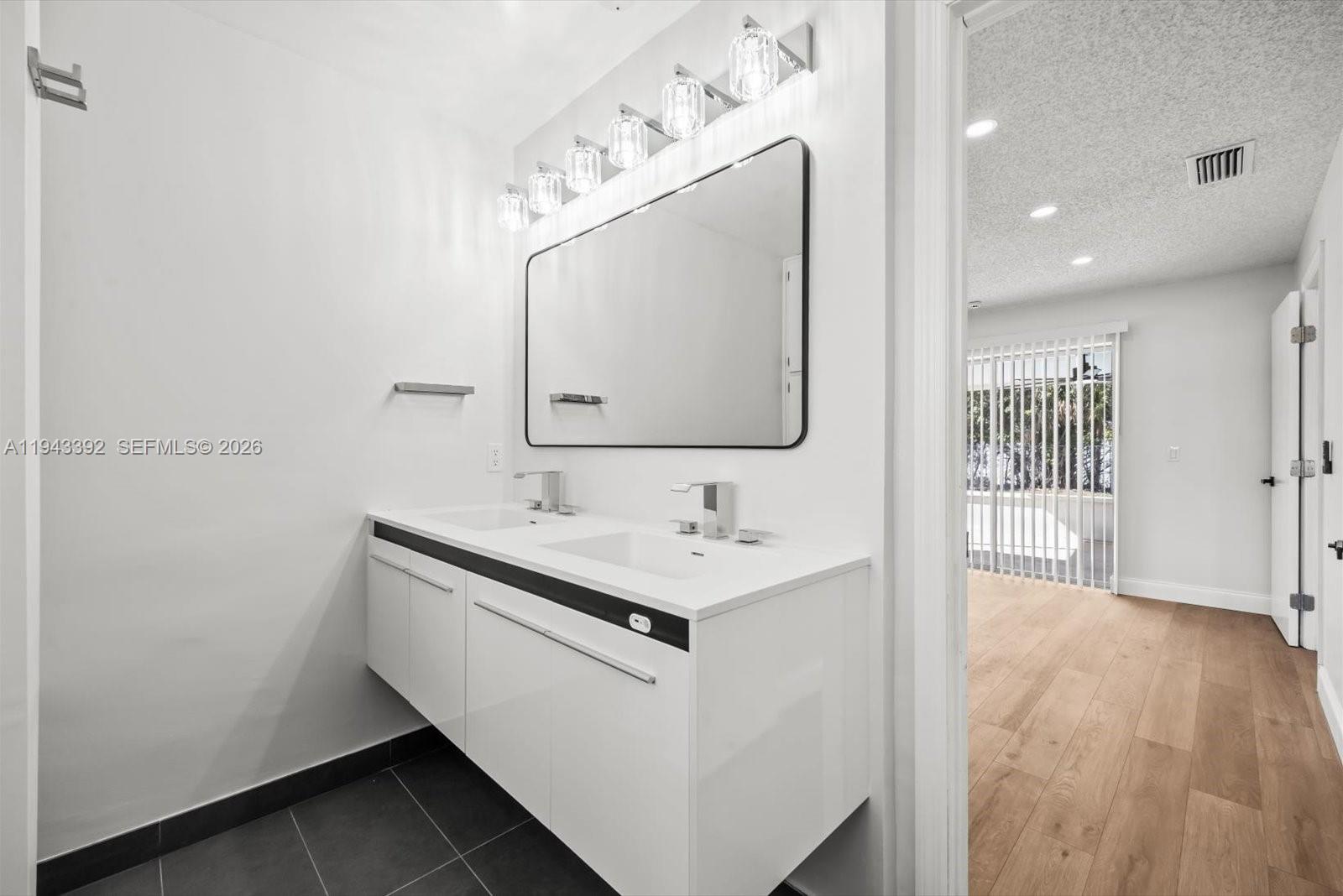 SUNCREST TERRACE UNIT 2 - Residential