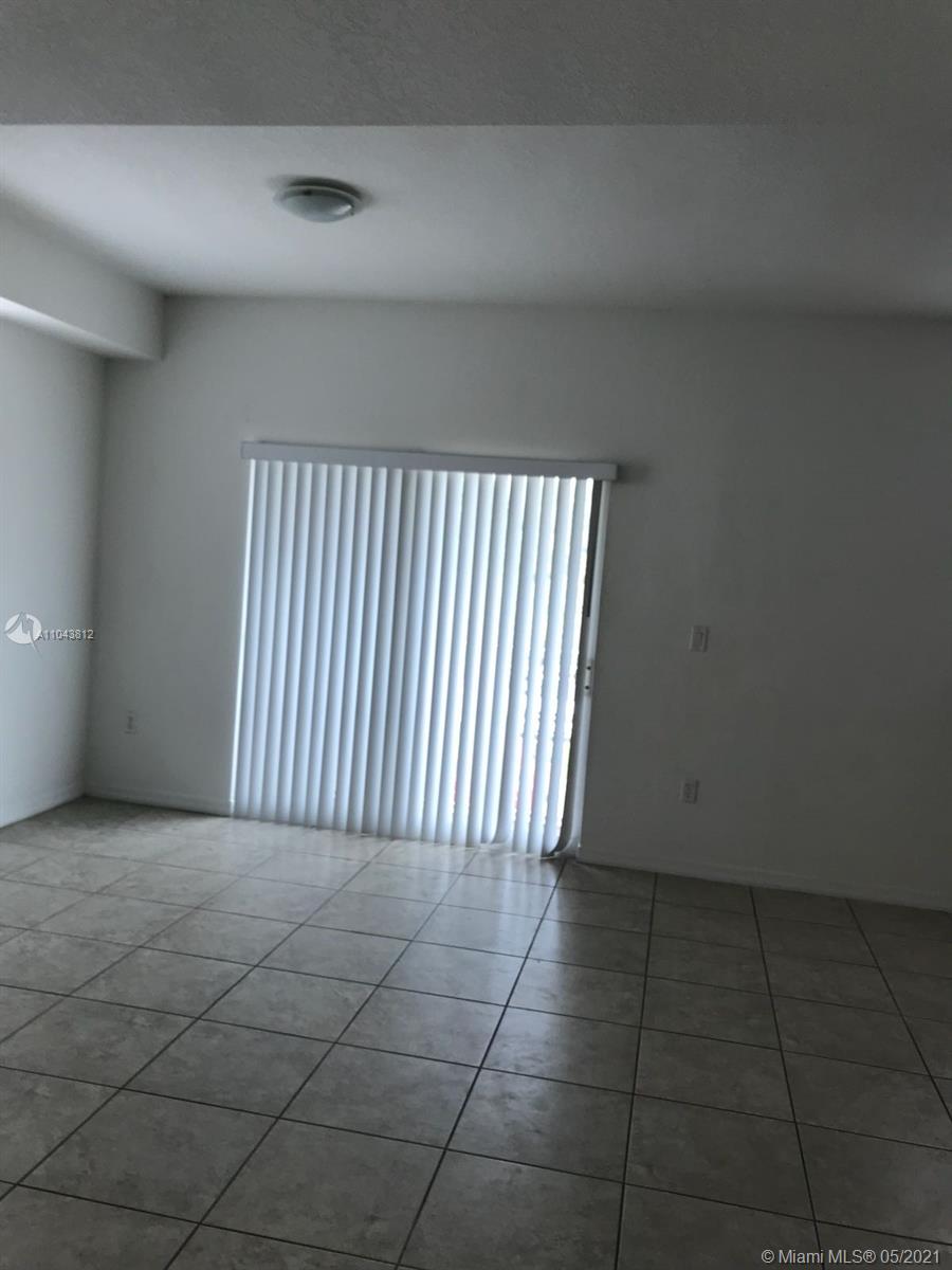 CORONADO TO DORAL VI COND - Residential Lease