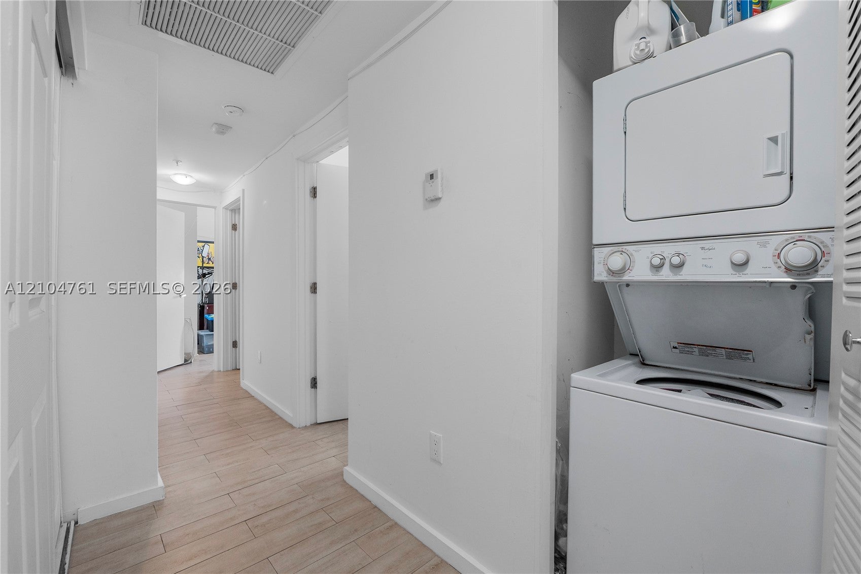 1611 Meridian Ave 304
