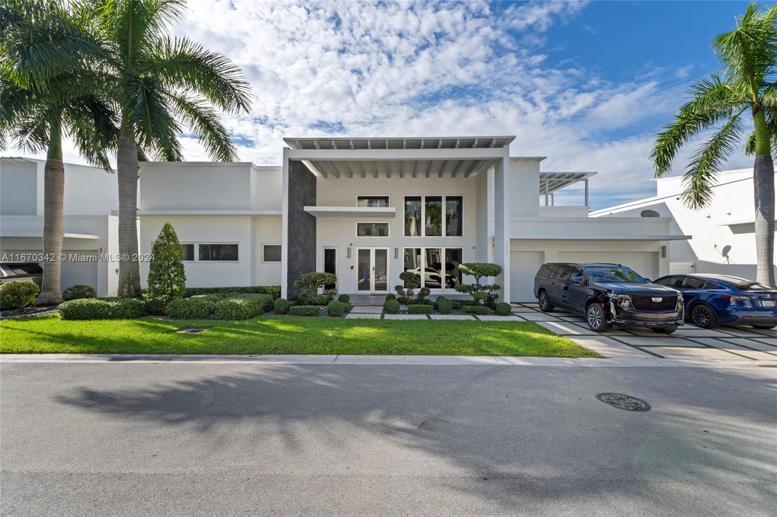 Property for Sale at 8256 Nw 34th Dr, Doral, Miami-Dade County, Florida - Bedrooms: 5 
Bathrooms: 6  - $2,490,000
