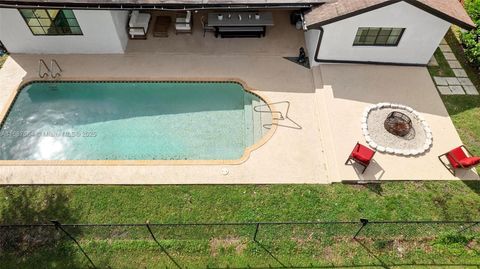 A home in Plantation