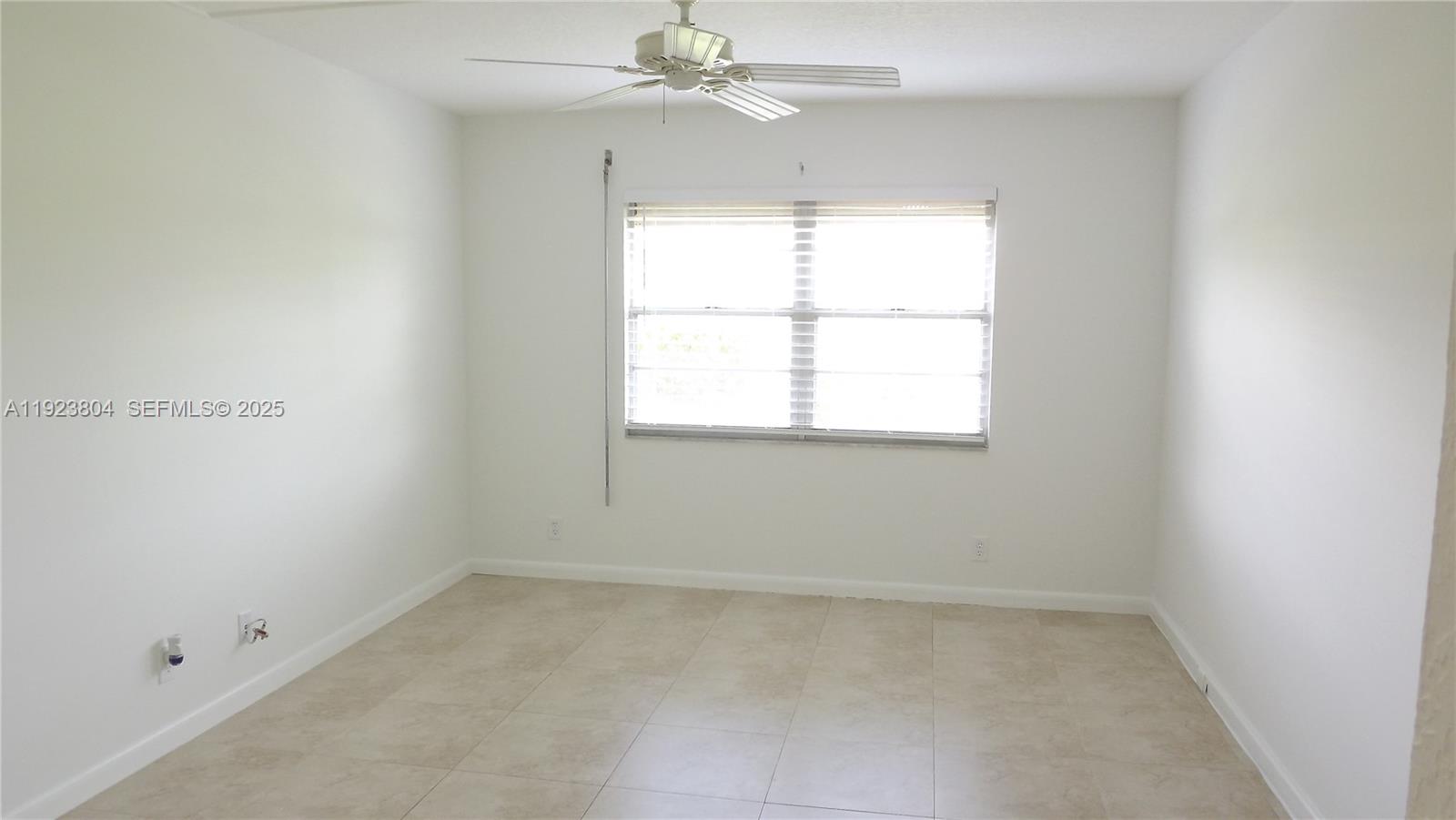 CAMBRIDGE AT CENTURY - Residential