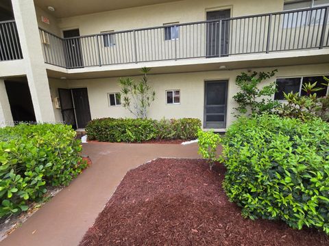 7960 NW 50th St 102 Lauderhill FL 33351