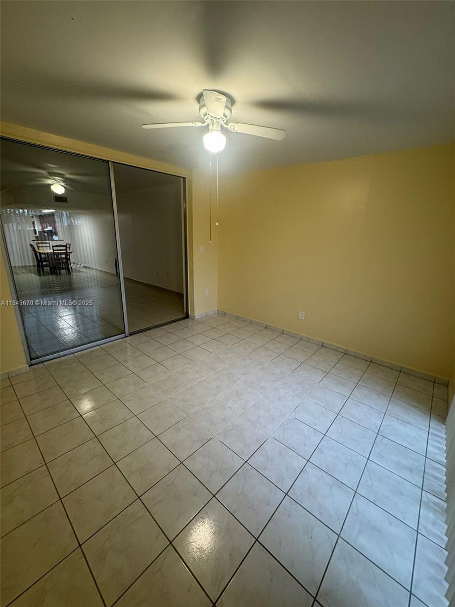 MANGO HILL CONDO NO 2 - Residential