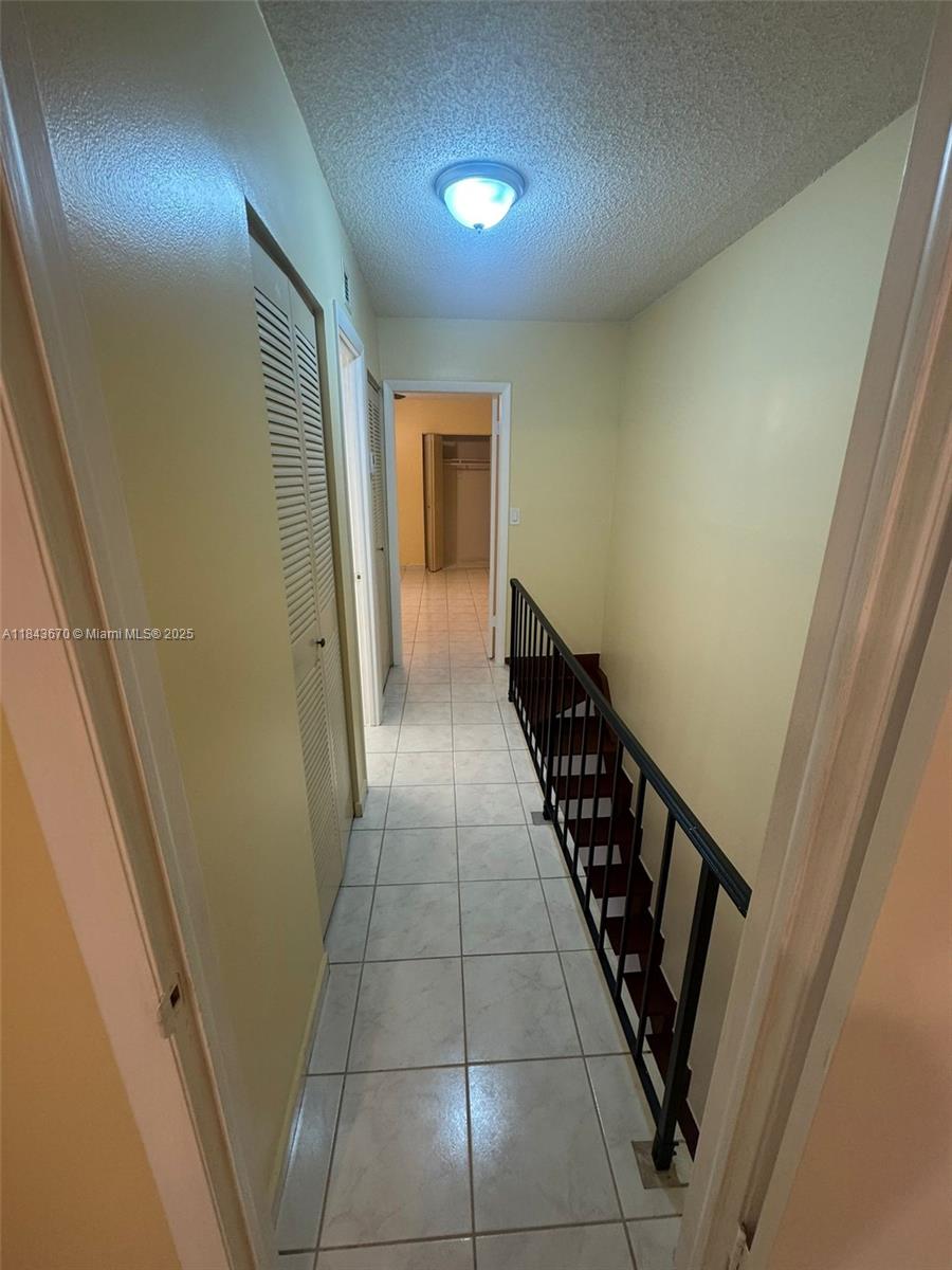 MANGO HILL CONDO NO 2 - Residential