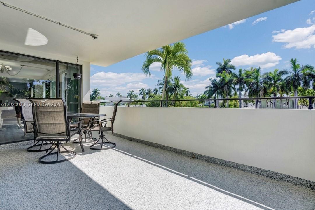 76 ISLE OF VENICE CO-OP - Residential