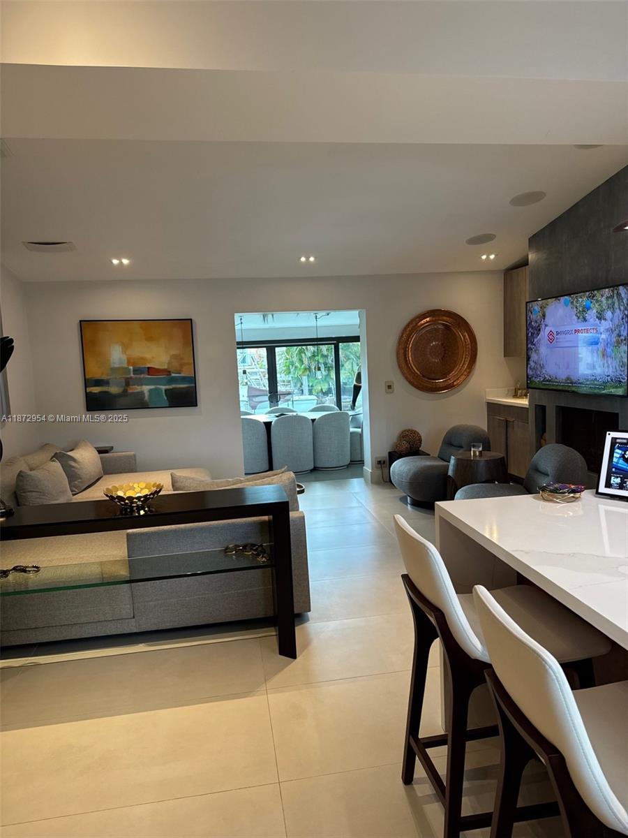 LAUDERDALE ISLES NO 2 - Residential