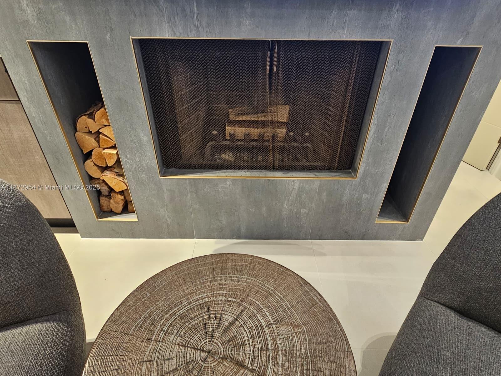 LAUDERDALE ISLES NO 2 - Residential