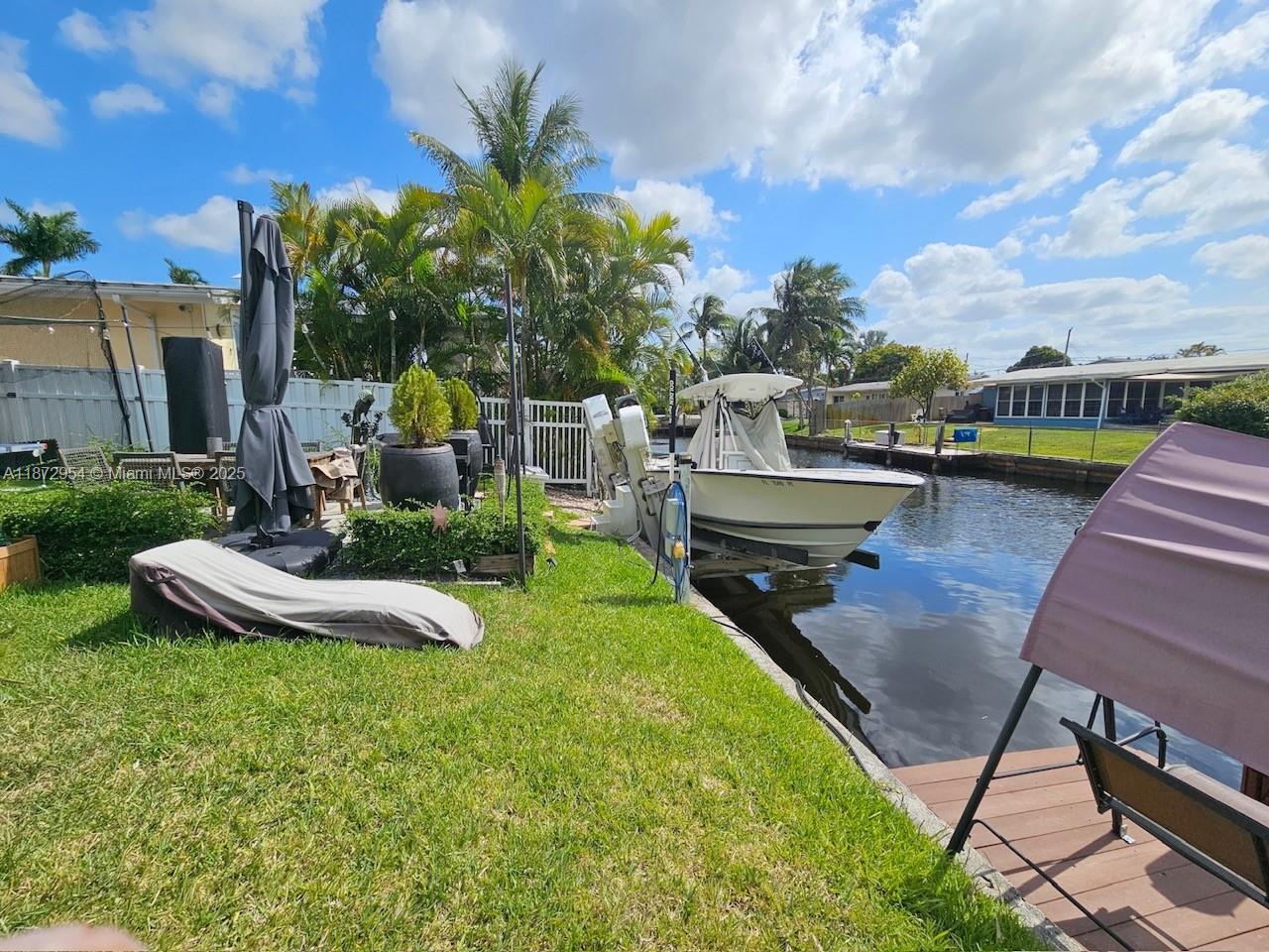 LAUDERDALE ISLES NO 2 - Residential