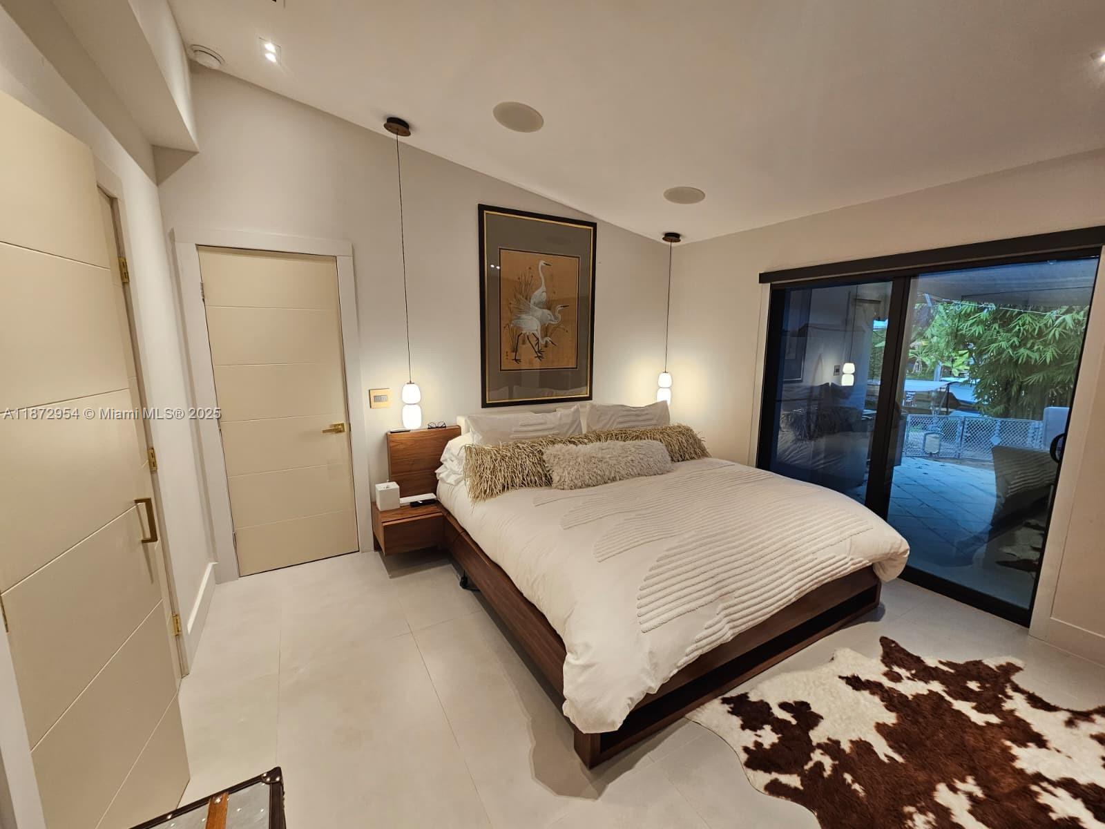 LAUDERDALE ISLES NO 2 - Residential