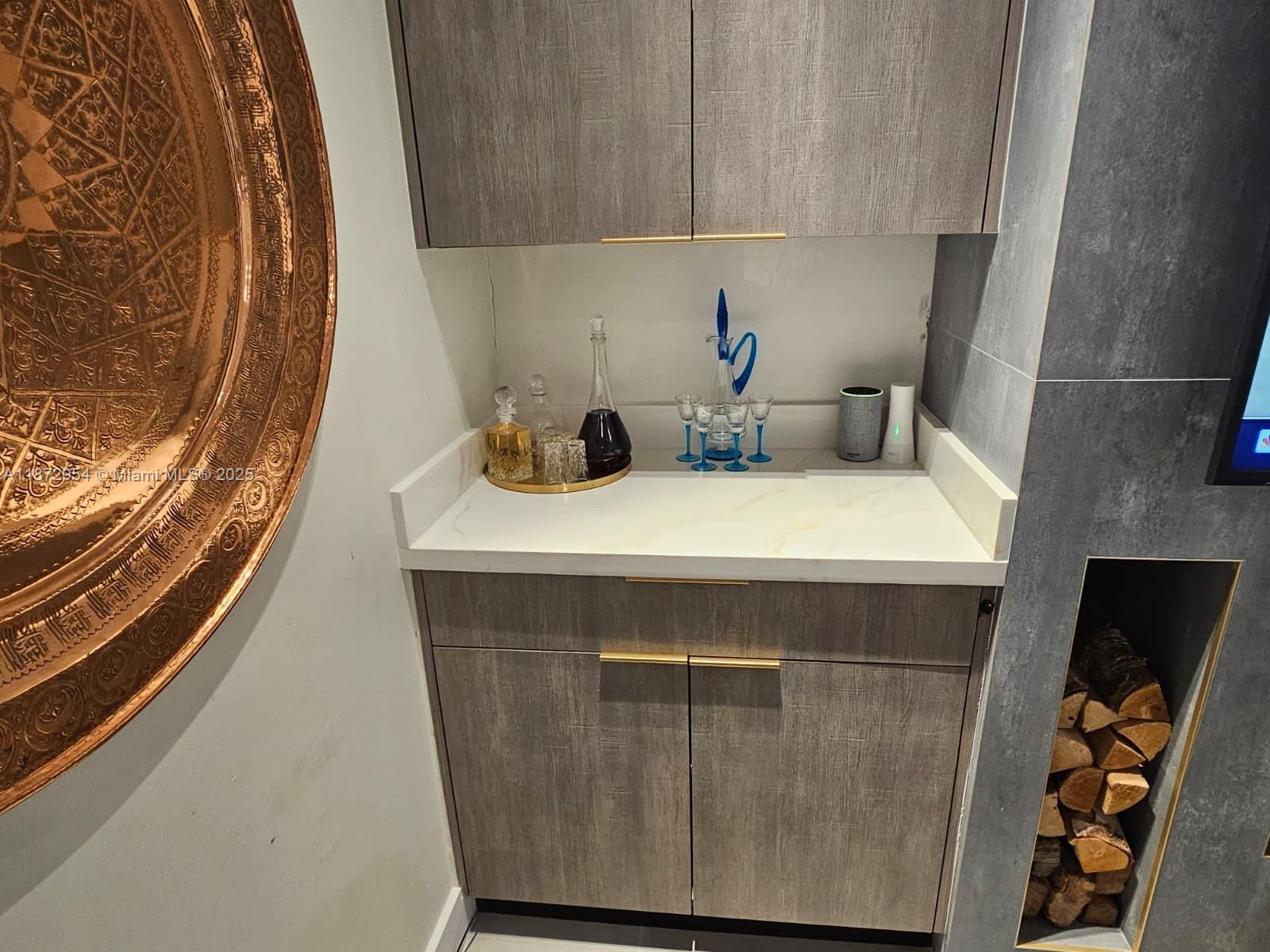 LAUDERDALE ISLES NO 2 - Residential