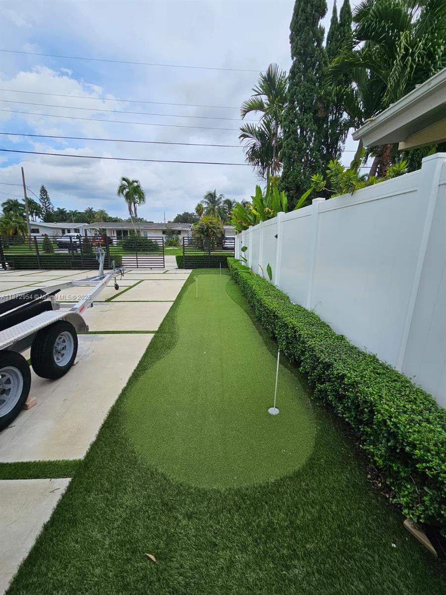 LAUDERDALE ISLES NO 2 - Residential