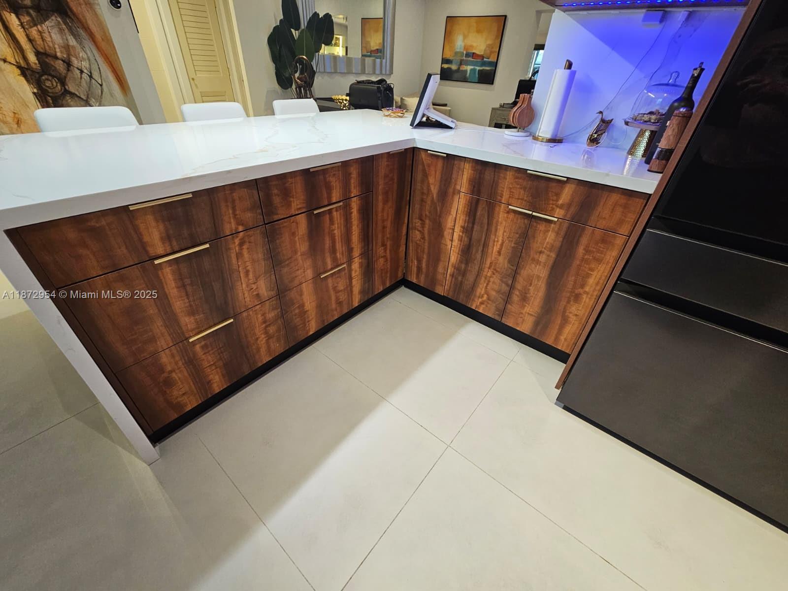 LAUDERDALE ISLES NO 2 - Residential