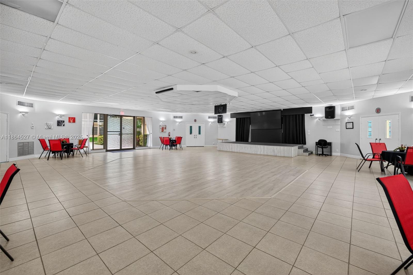 TULIP GARDENS CONDO - Residential