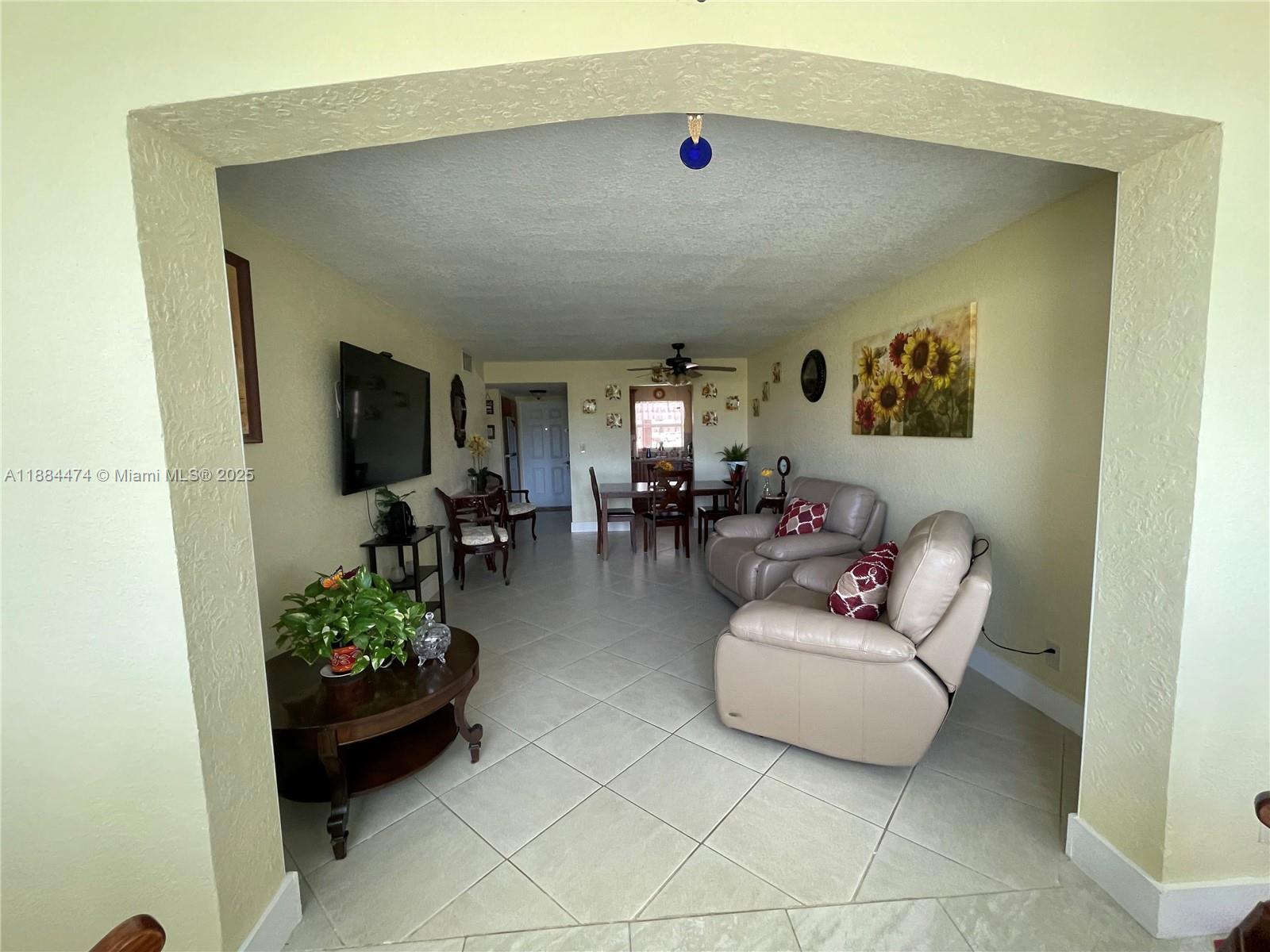 SUNRISE LAKES 90 CONDO - Residential