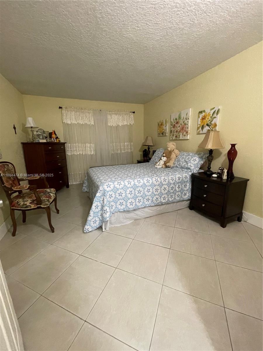 SUNRISE LAKES 90 CONDO - Residential