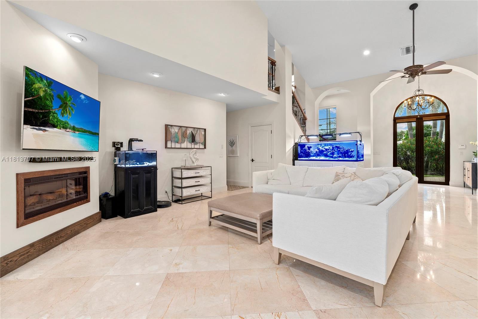 COVE 5TH SEC - Residential