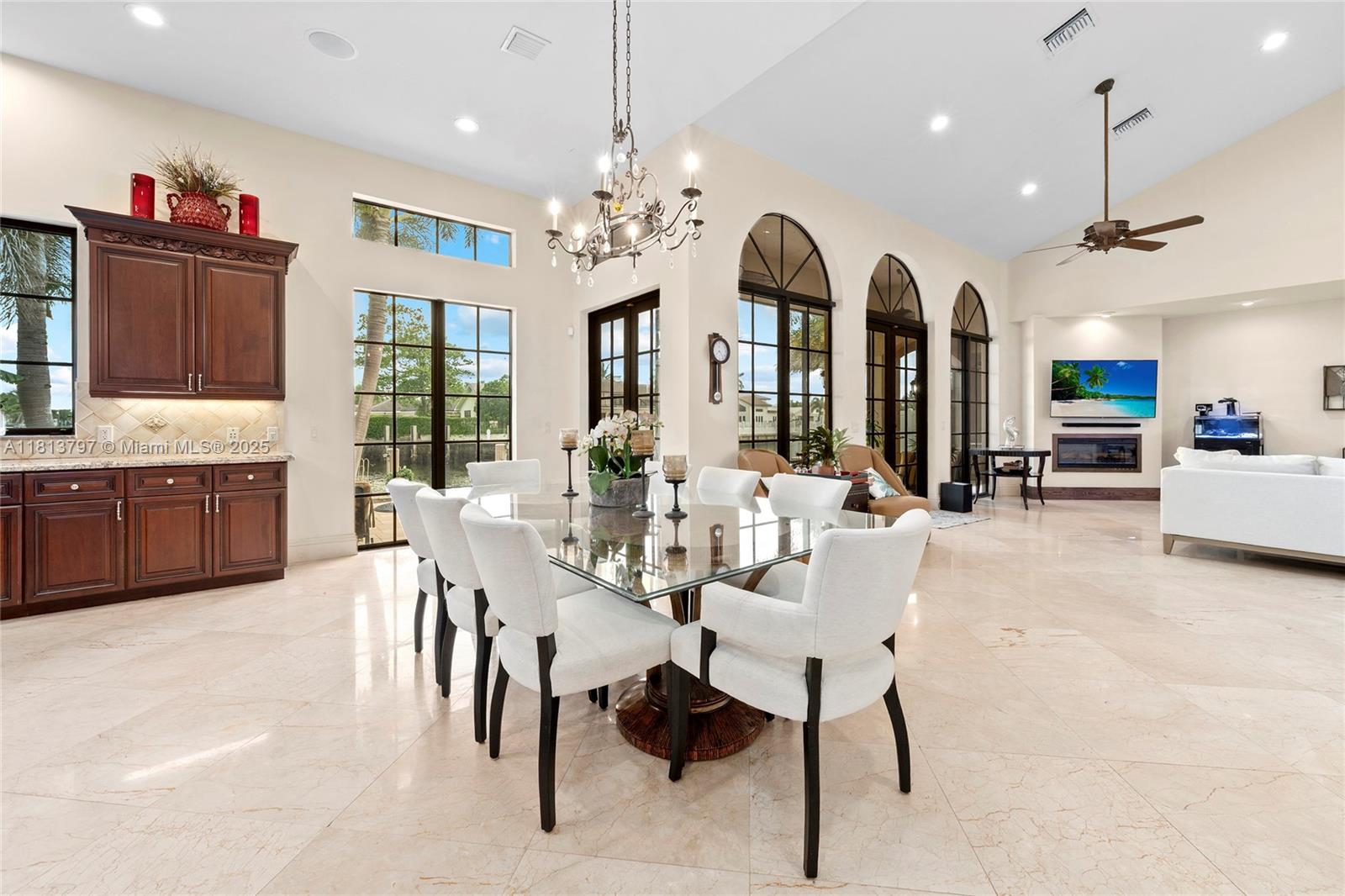 COVE 5TH SEC - Residential
