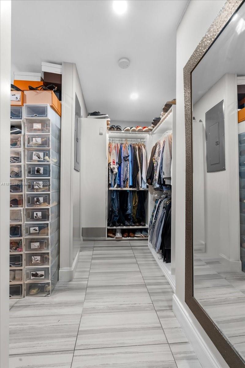 Majestic Groves - Residential