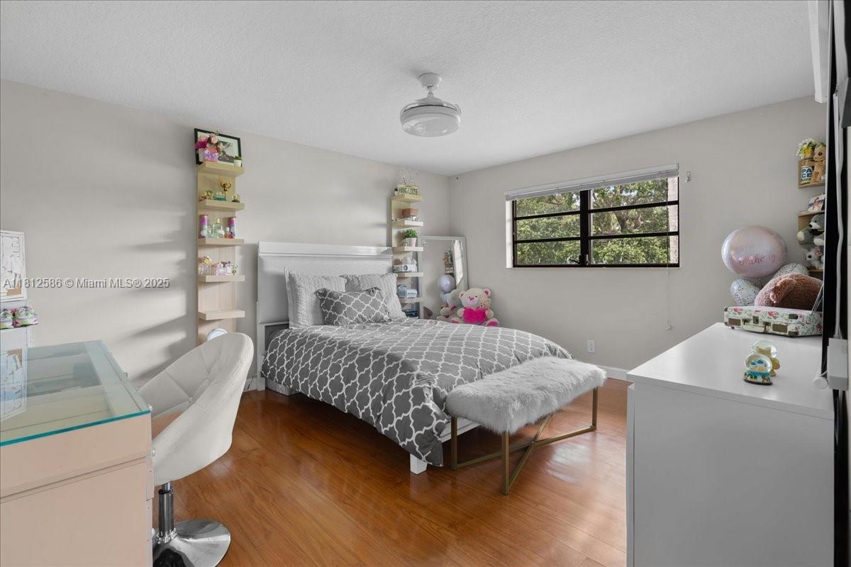 Majestic Groves - Residential