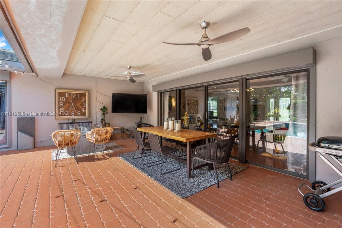 Majestic Groves - Residential