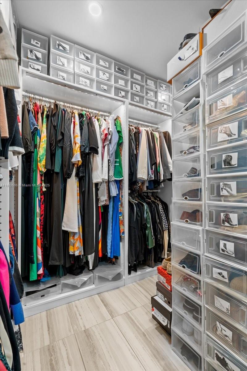 Majestic Groves - Residential