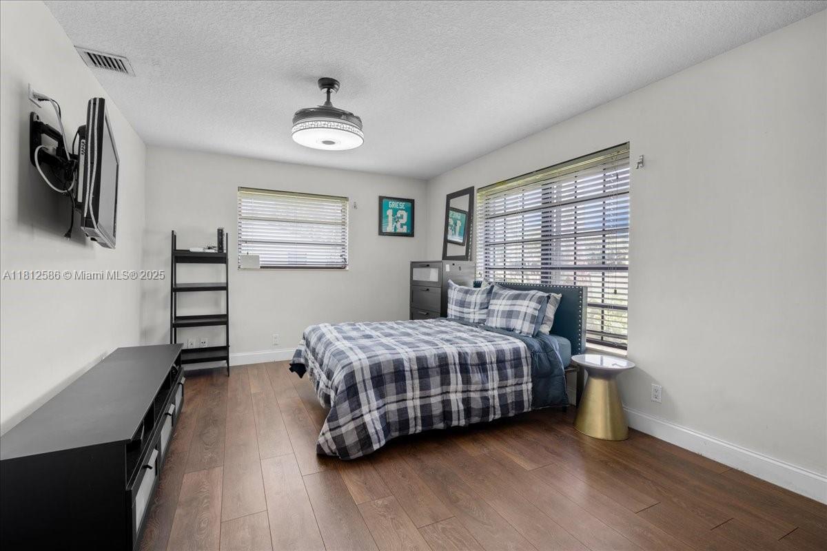 Majestic Groves - Residential