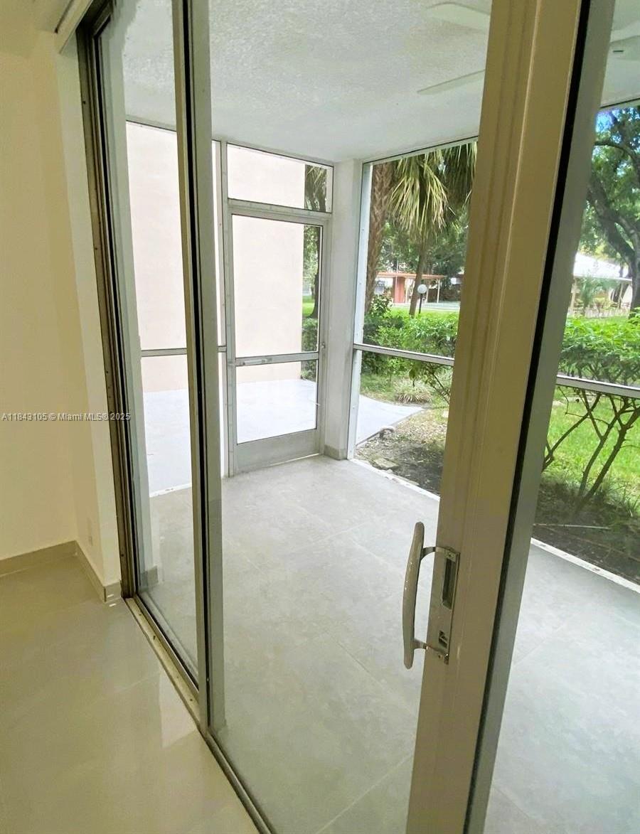 CYPRESS CHASE CONDO NO 7 - Residential