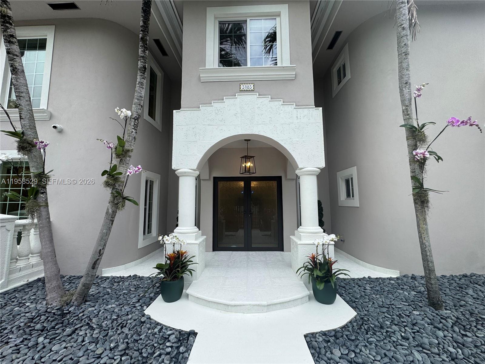 RHODES AMD NEW BISC - Residential