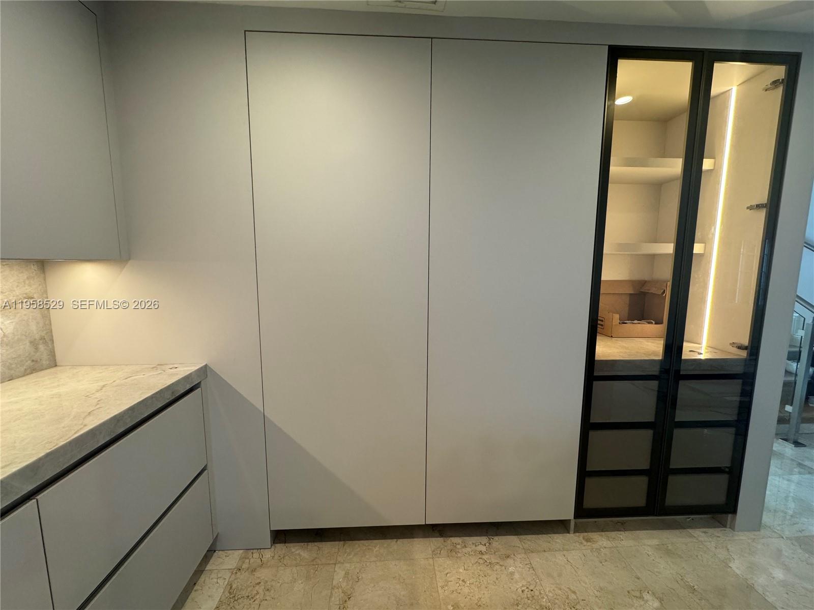 RHODES AMD NEW BISC - Residential