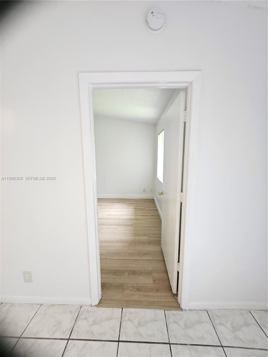 CORAL WEST CONDO - Residential Lease