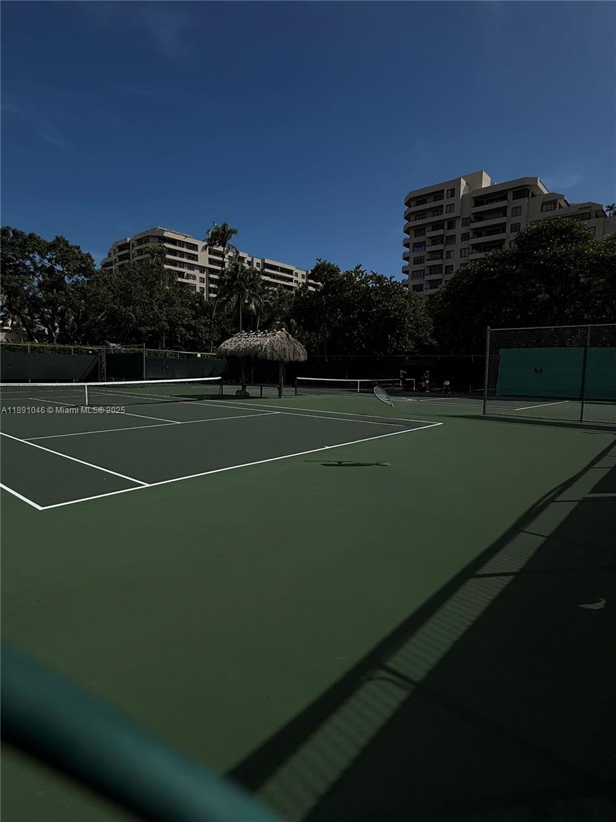 KEY COLONY NO 1 - Residential Lease