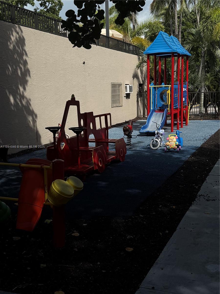 KEY COLONY NO 1 - Residential Lease