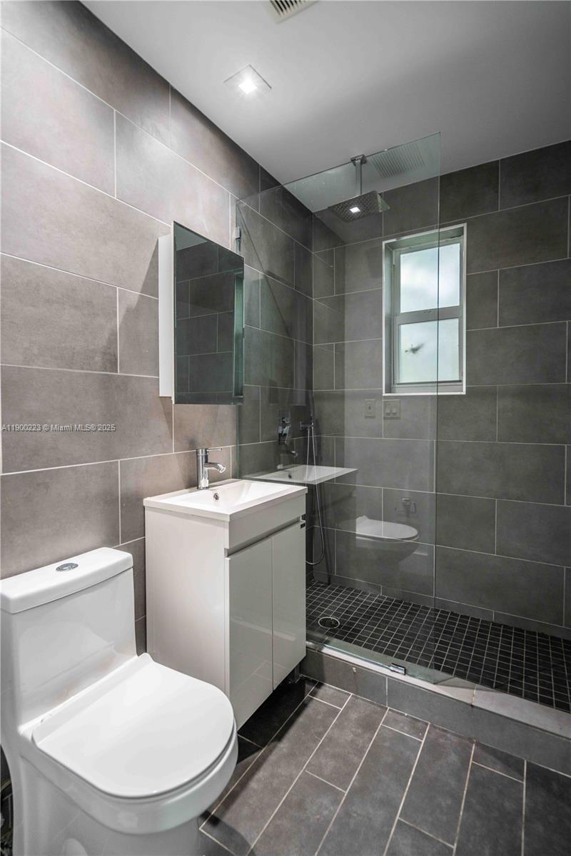 RESUB OF LOT 1 - Residential Lease