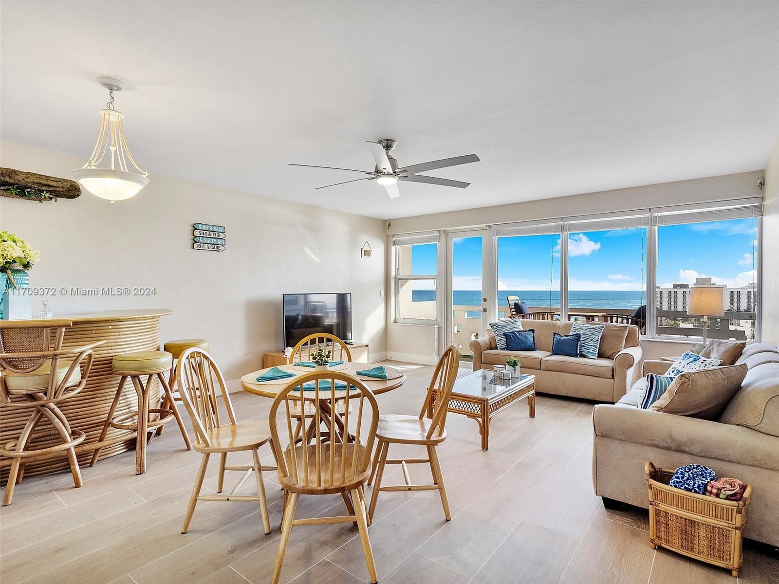 HOLLYWOOD TOWERS CONDO - Residential Lease