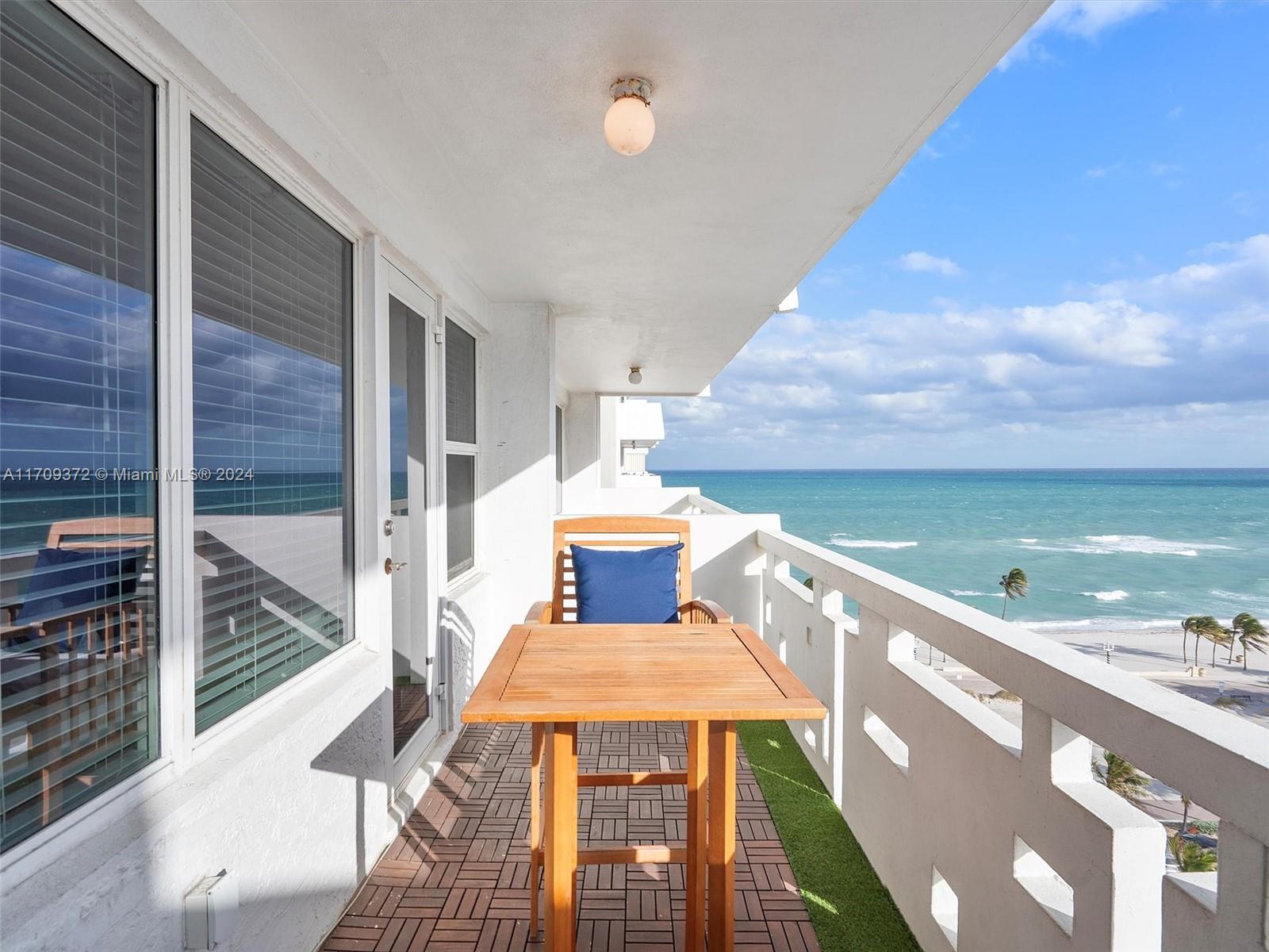 HOLLYWOOD TOWERS CONDO - Residential Lease