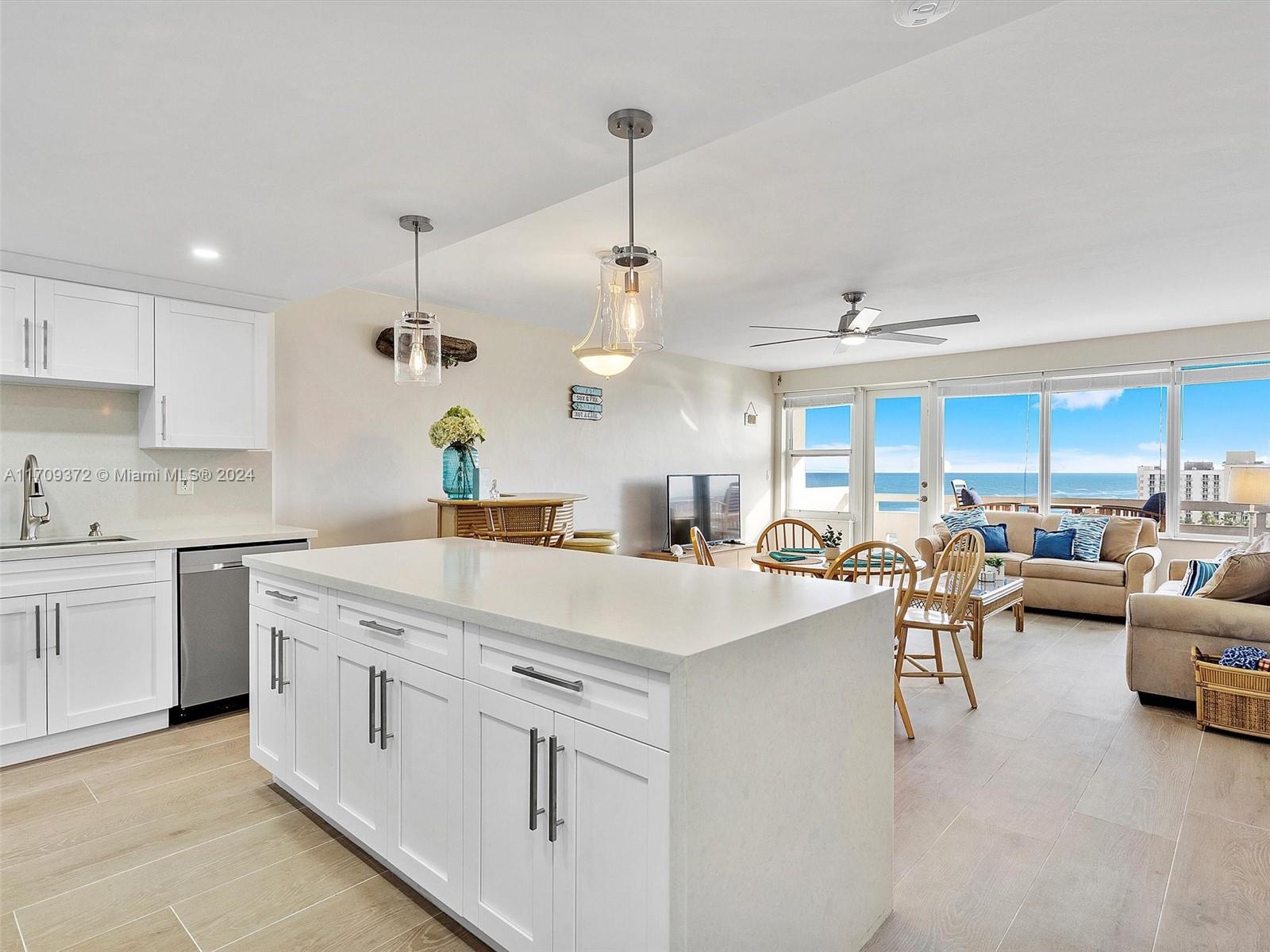 HOLLYWOOD TOWERS CONDO - Residential Lease