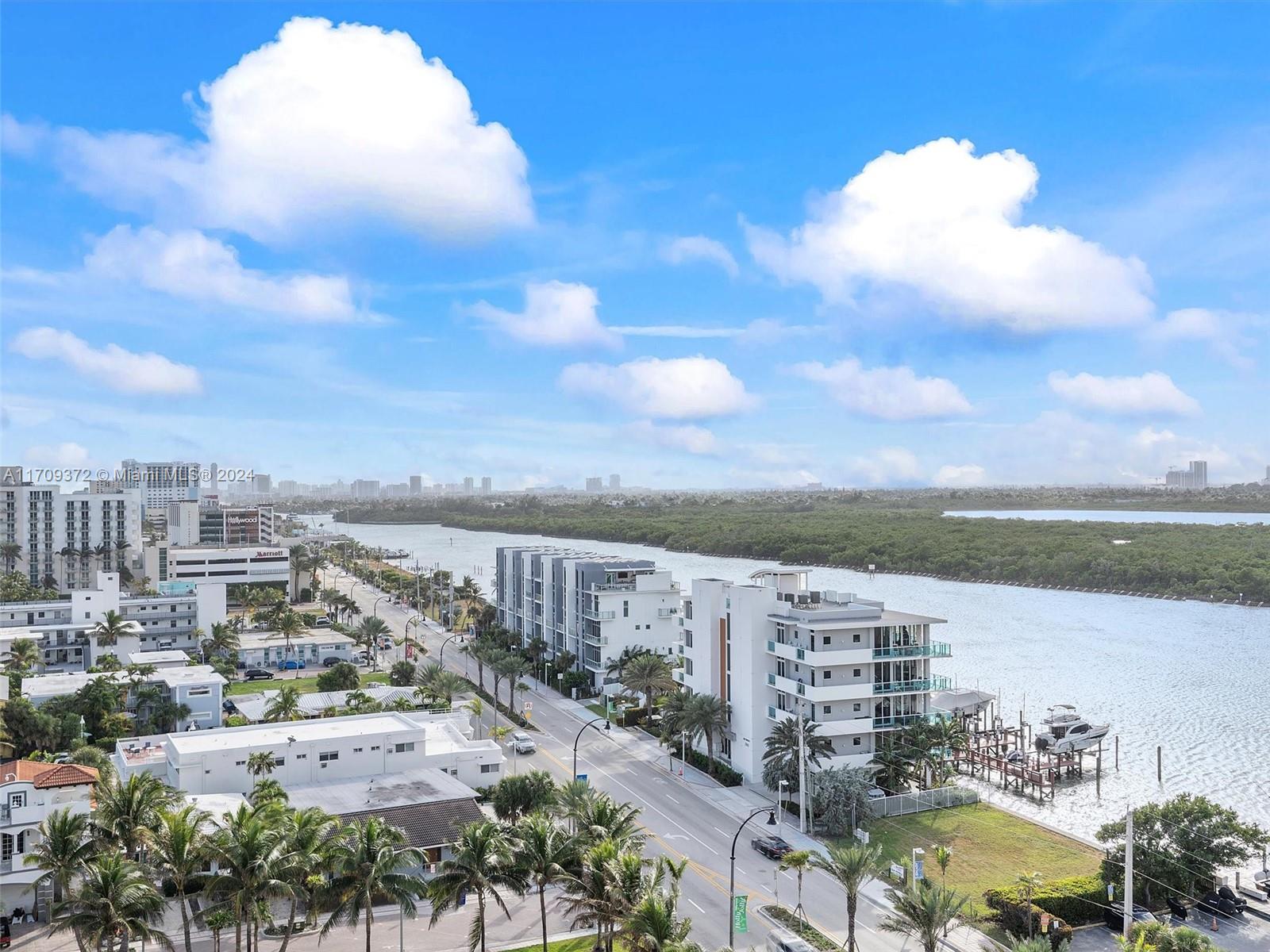 HOLLYWOOD TOWERS CONDO - Residential Lease