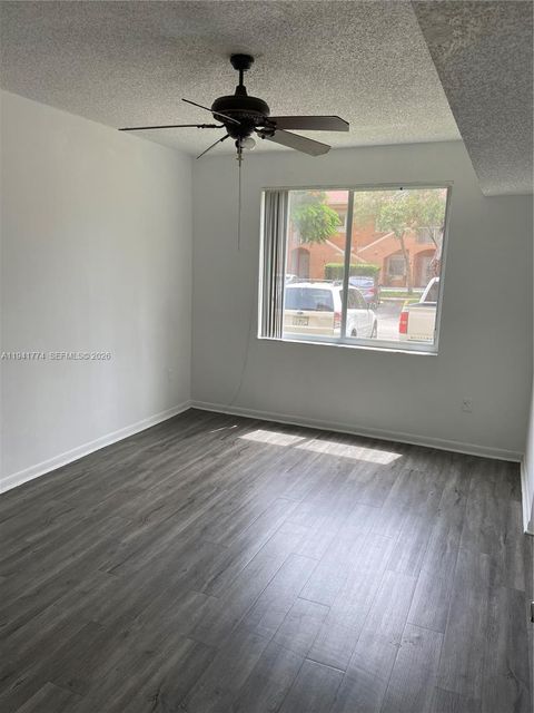 Photo of 6960 SW 39th St #E107, Davie, FL 33314 (MLS # A11941774)