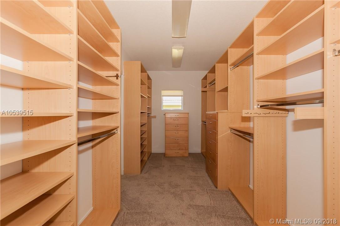 Seven Isles - Residential