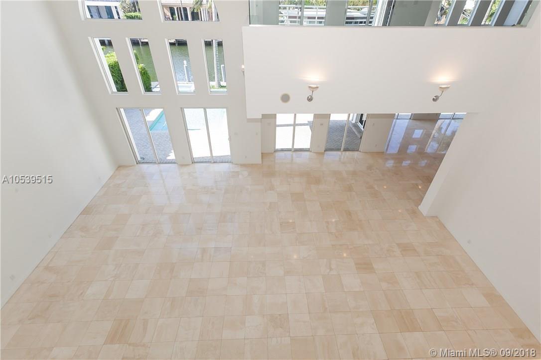 Seven Isles - Residential