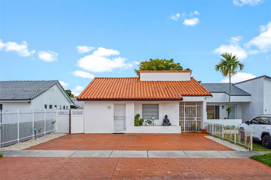 You do not want to miss this opportunity to own a multi unit CASH cow near FIU! This property has 4 units with amazing long term tenants in place. Great neighborhood, perfect return on investment and units that will ALWAYS rent easily for top dollar. Call today for more details. Please do not disturb the tenants