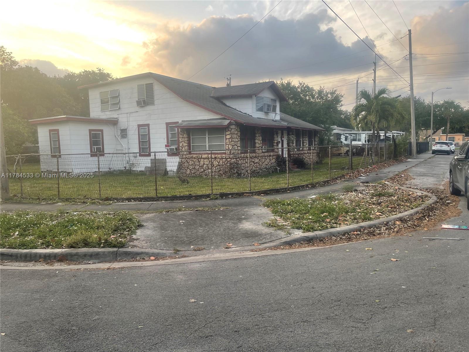5700 NW 9th Ave