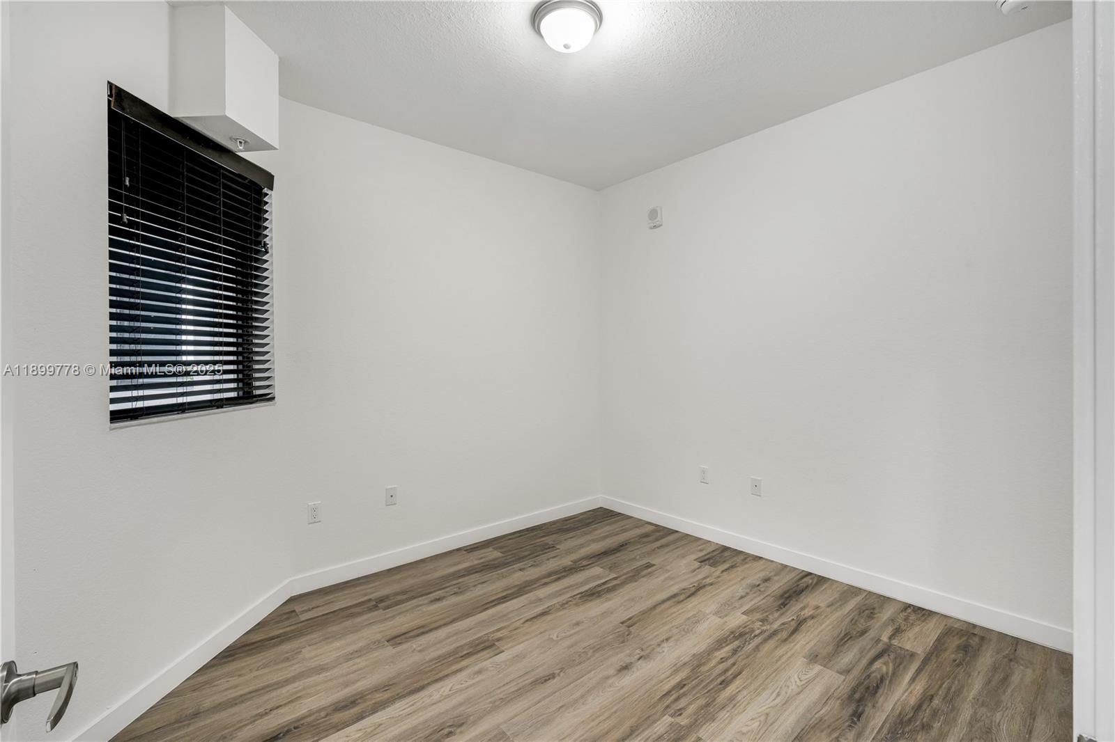 CENTURY PARK SOUTH - Residential Lease