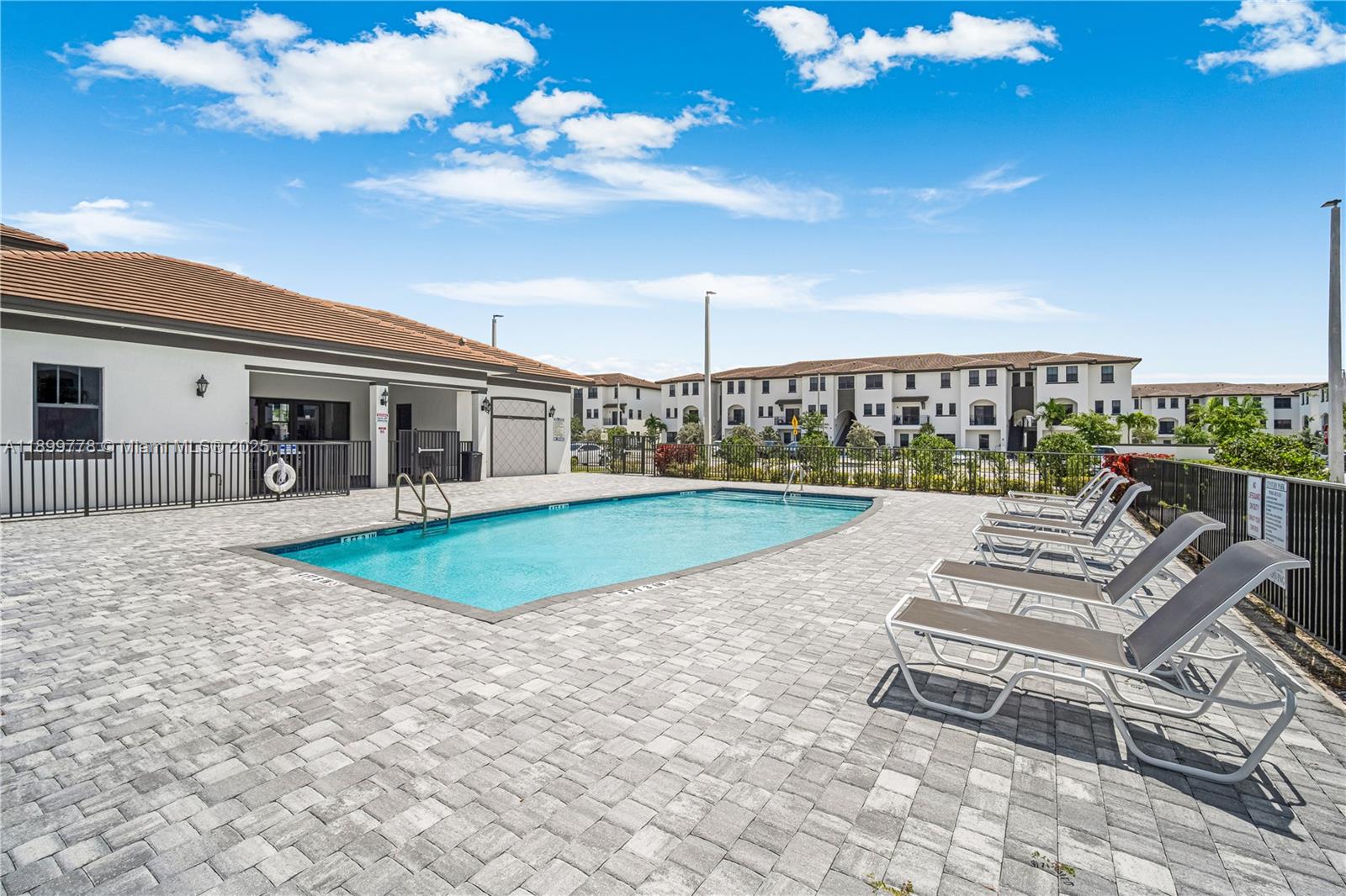 CENTURY PARK SOUTH - Residential Lease