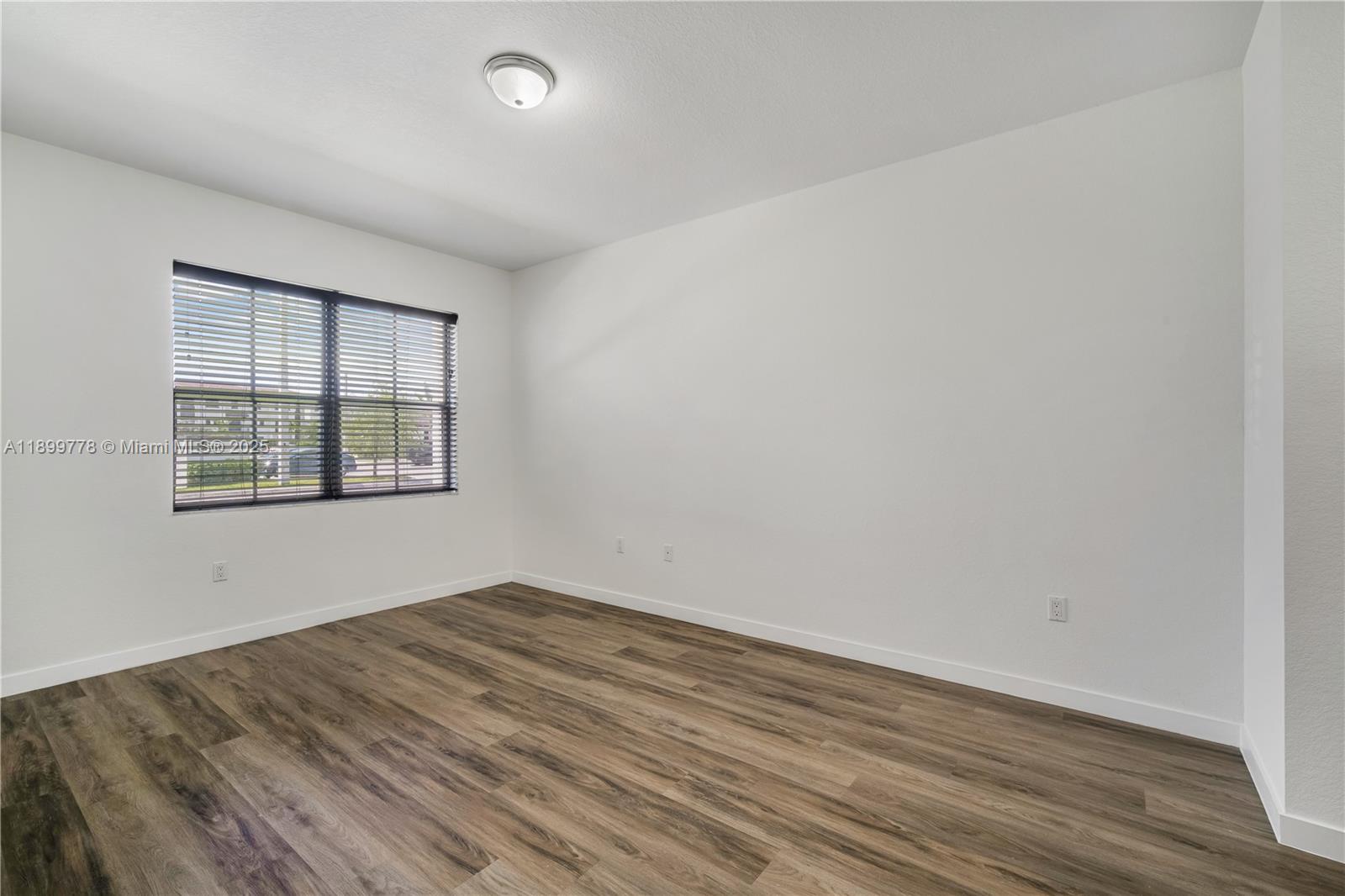 CENTURY PARK SOUTH - Residential Lease