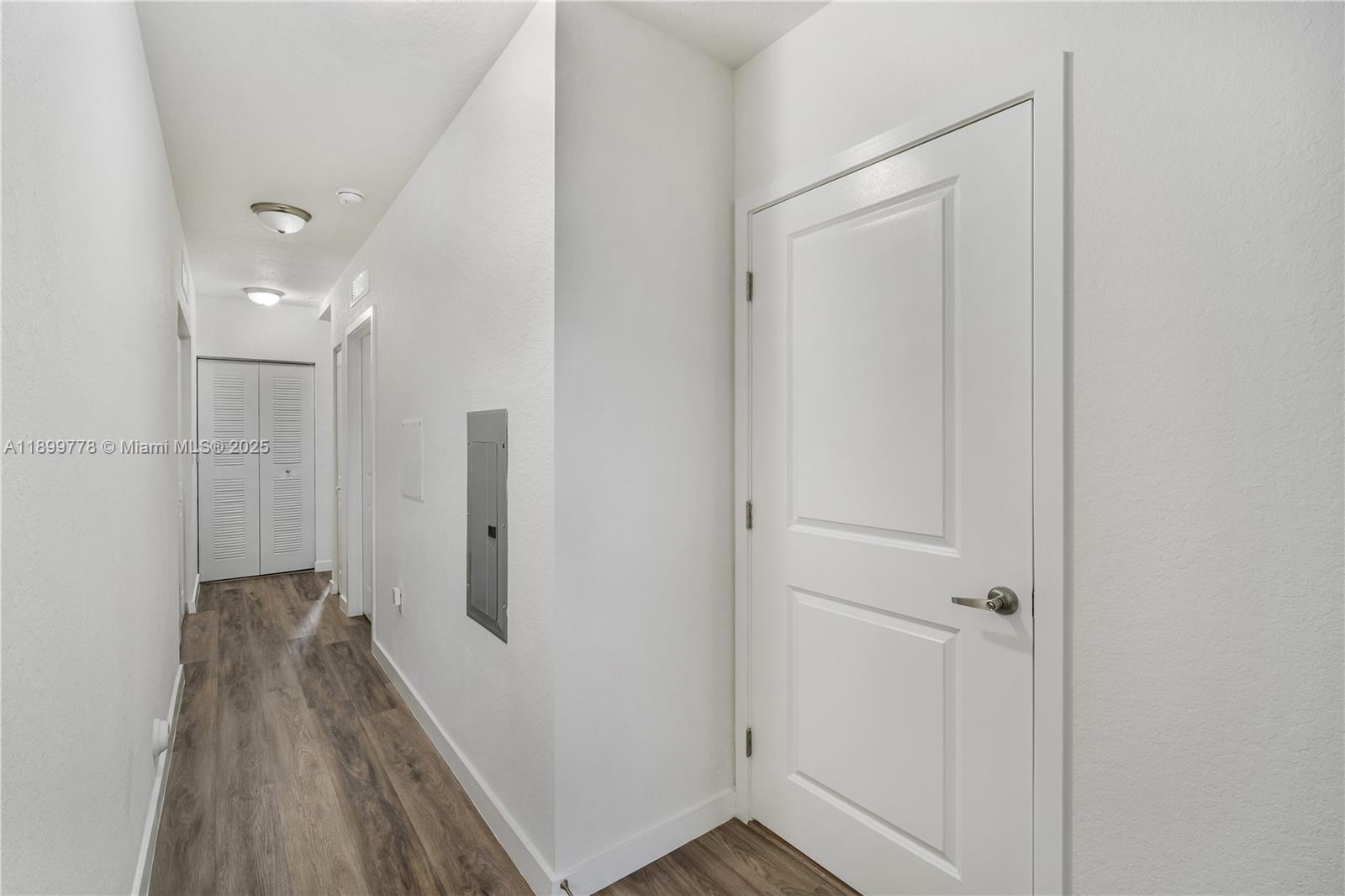 CENTURY PARK SOUTH - Residential Lease